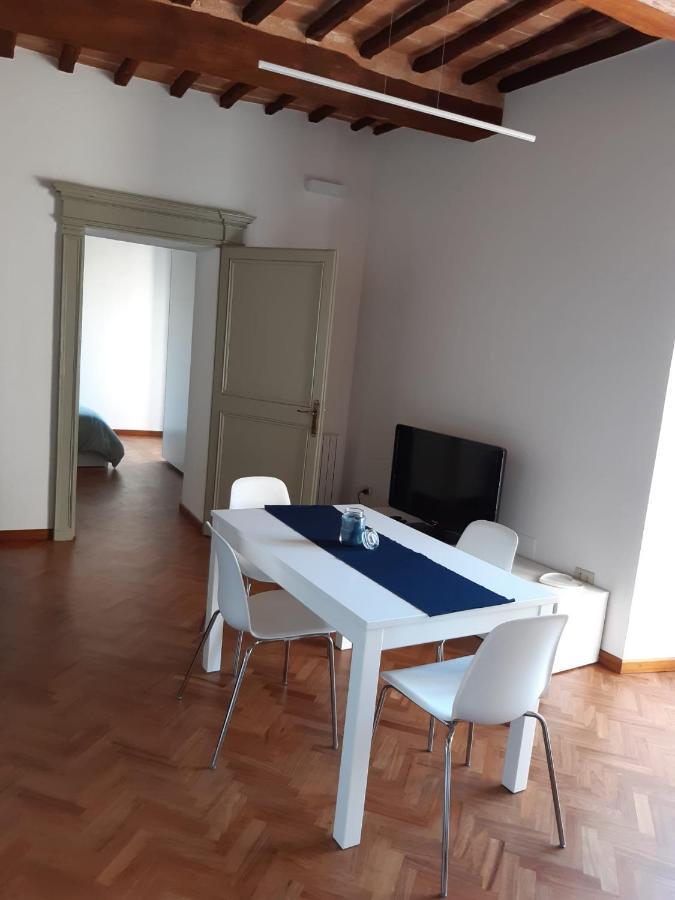 Appartamento Ansidei 3 Перуджа Экстерьер фото